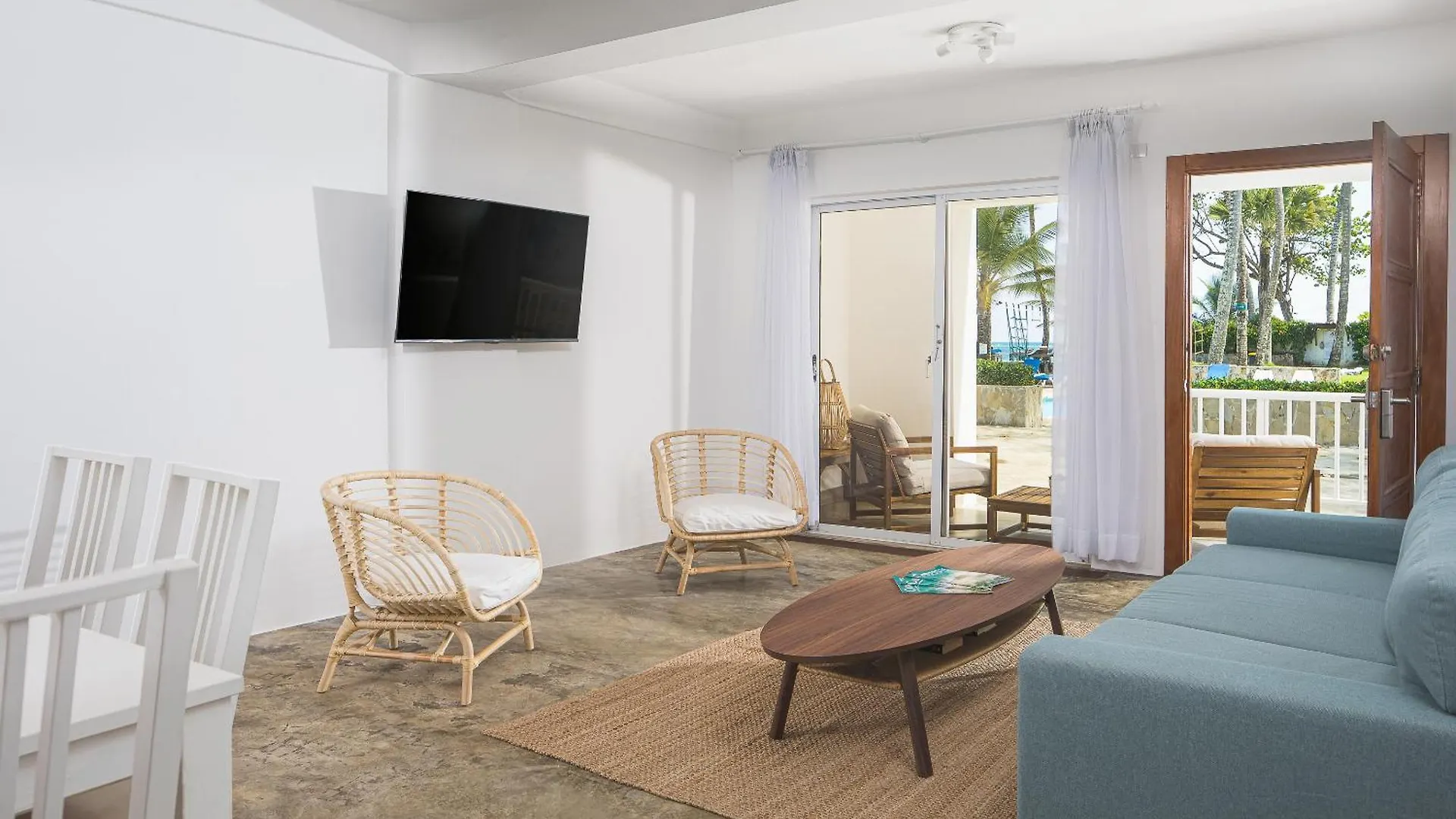 Kite Beach Hotel Oceanfront Apartments Cabarete
