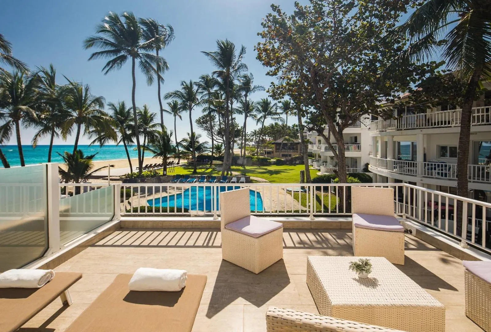Kite Beach Hotel Oceanfront Apartments Cabarete